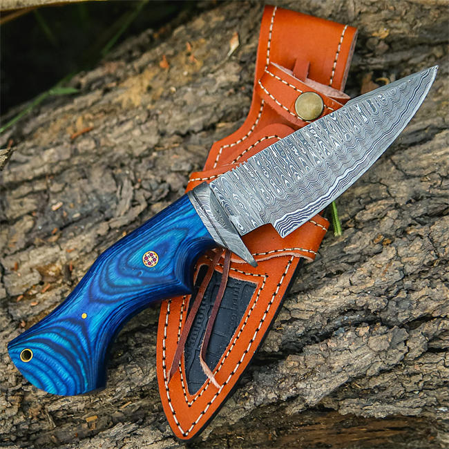 10-inch Handmade Damascus hunting knife with leather sheath Fixed blade knife for men Ergonomic Blue wood handle